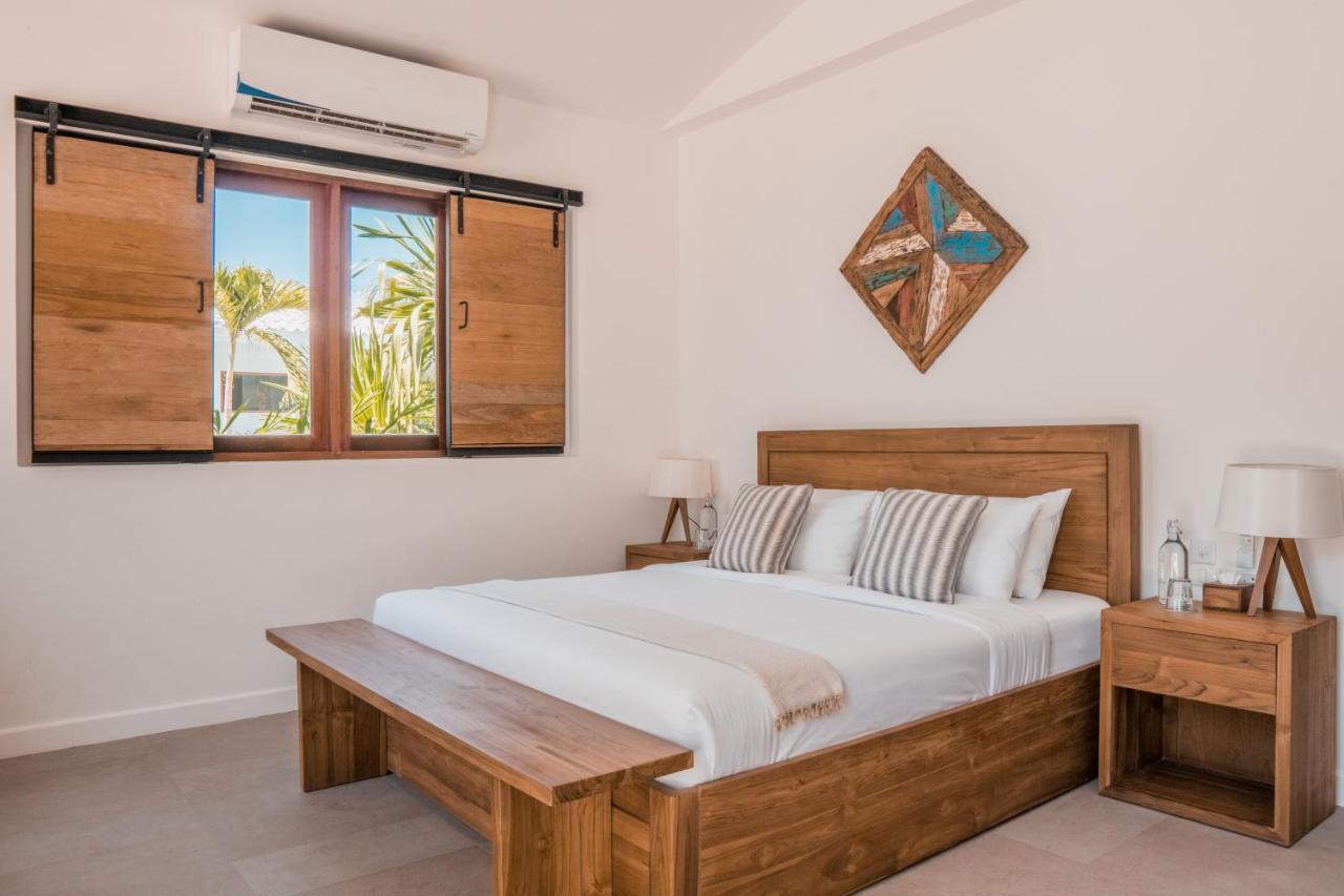 The Mooring Resort Panwa Beach Esterno foto