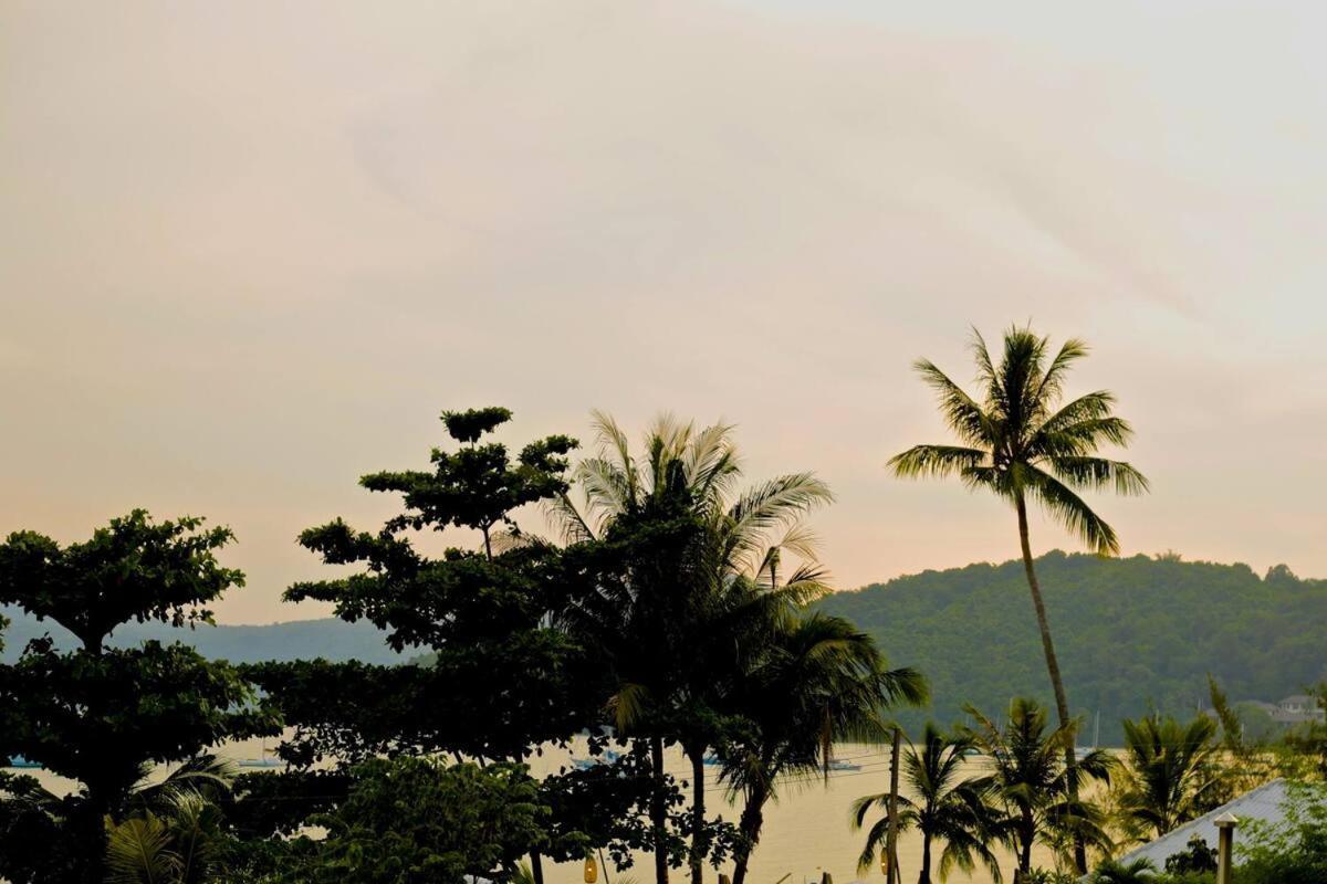 The Mooring Resort Panwa Beach Esterno foto