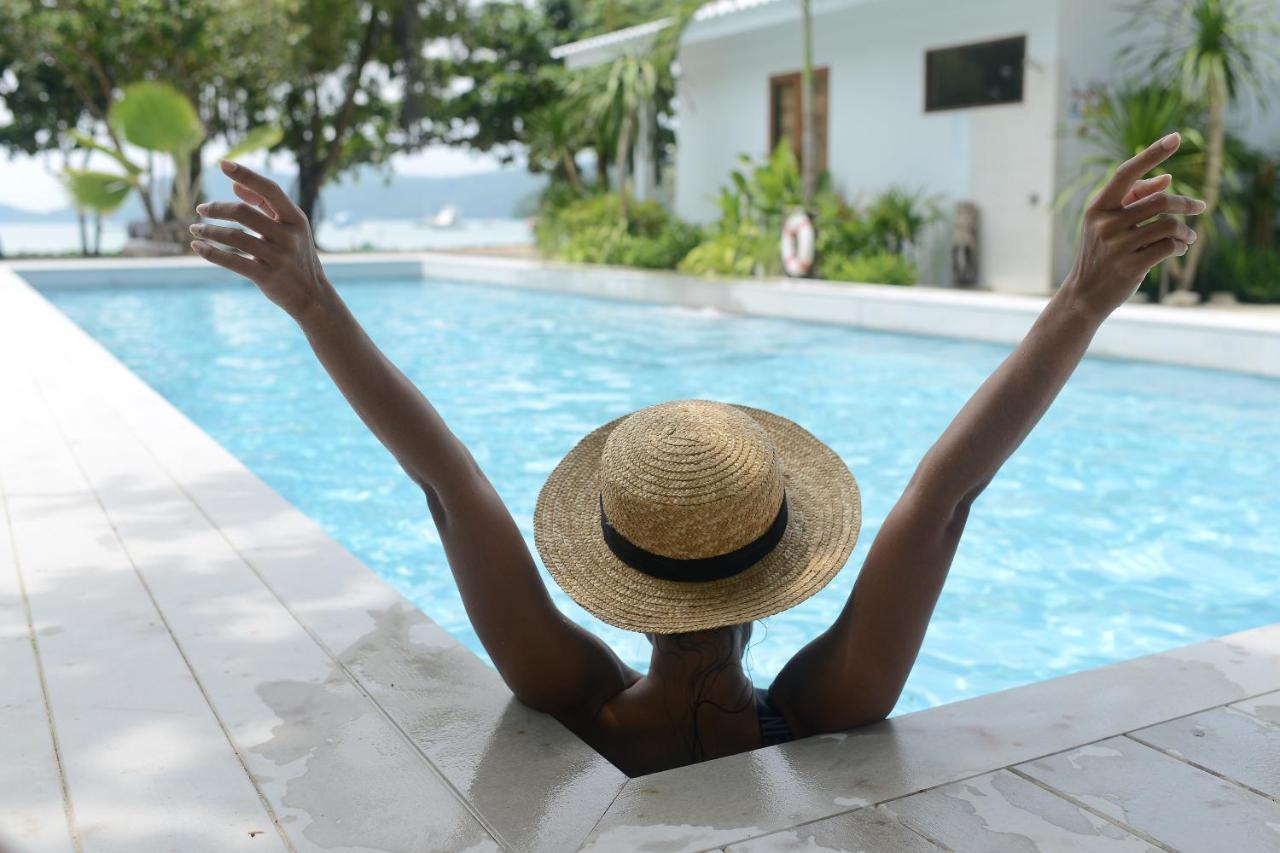 The Mooring Resort Panwa Beach Esterno foto