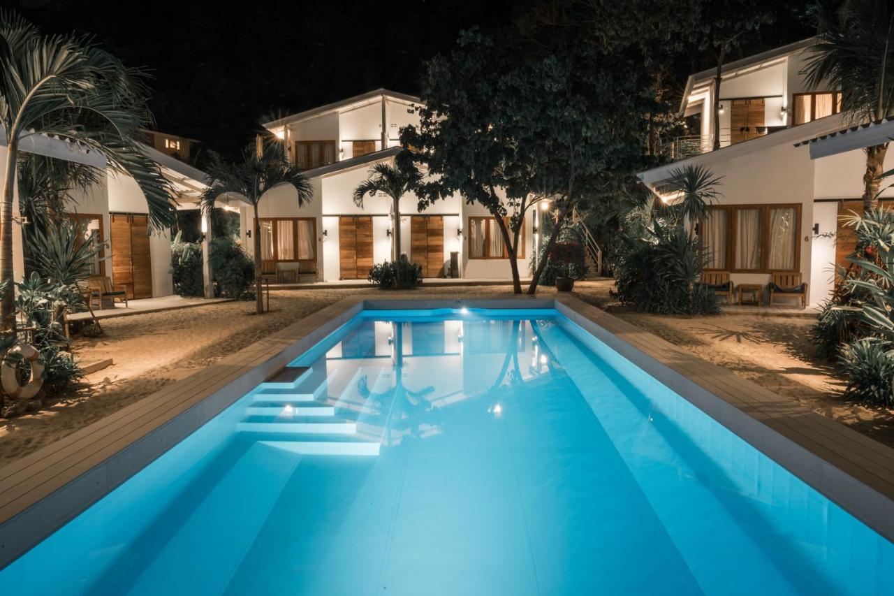 The Mooring Resort Panwa Beach Esterno foto